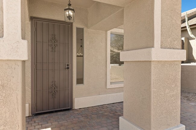 Building Photo - Amazing Home in Gold Canyon backing to Sta...
