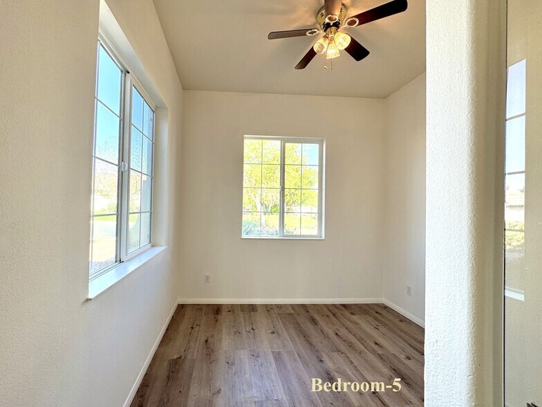 Building Photo - 11162 Datura Ln