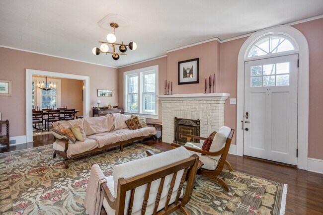 Building Photo - Large remodeled historic home now available!