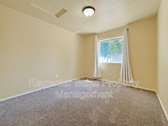 Building Photo - 4287 E Arch Dr
