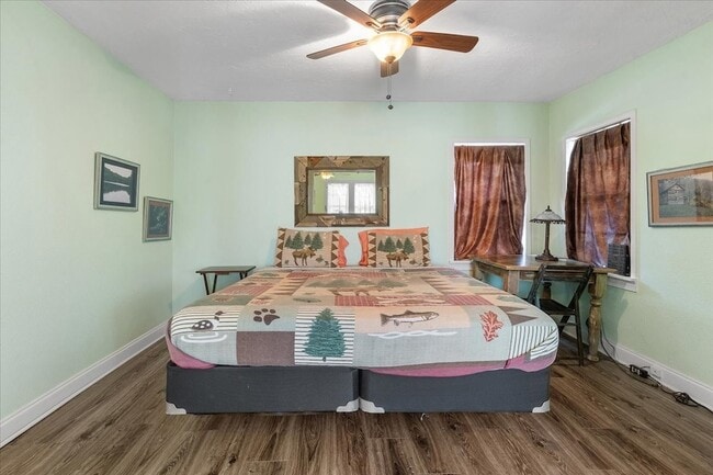 Building Photo - 259 Hiland Ln