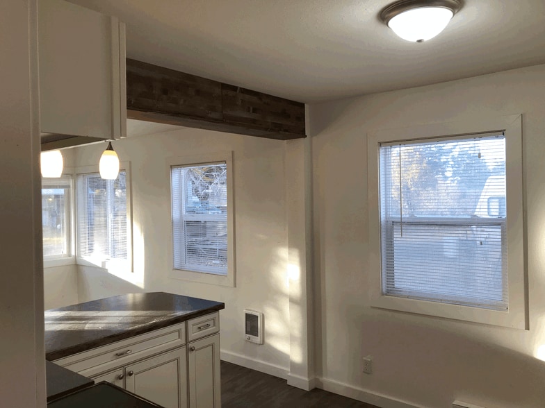 kitchen - 4937 Road I.8 NE