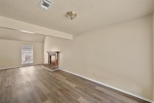 Building Photo - 911 Wellridge Dr