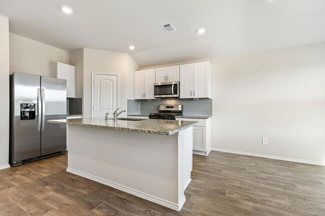 Building Photo - 1702 Miller Ter