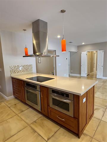 Building Photo - 5200 Riviera Dr