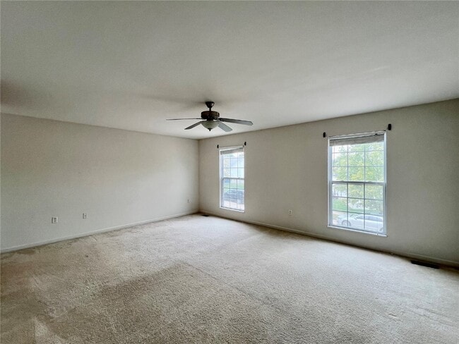 Building Photo - 188 Birchwood Trail Dr
