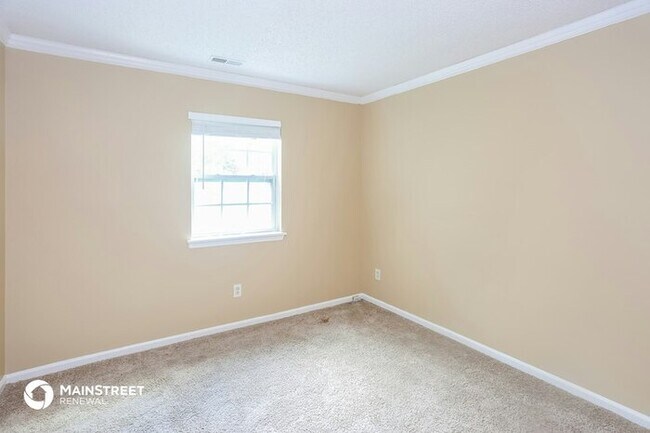 Building Photo - 13400 Baker Mills Rd