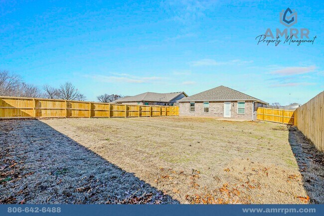 Building Photo - Modern 4-Bedroom Home – Perfect for Growing Families!