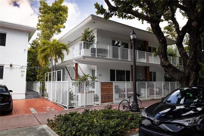 Building Photo - 224 Meridian Ave