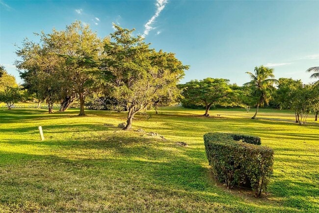 Building Photo - 8898 SW 62nd Terrace