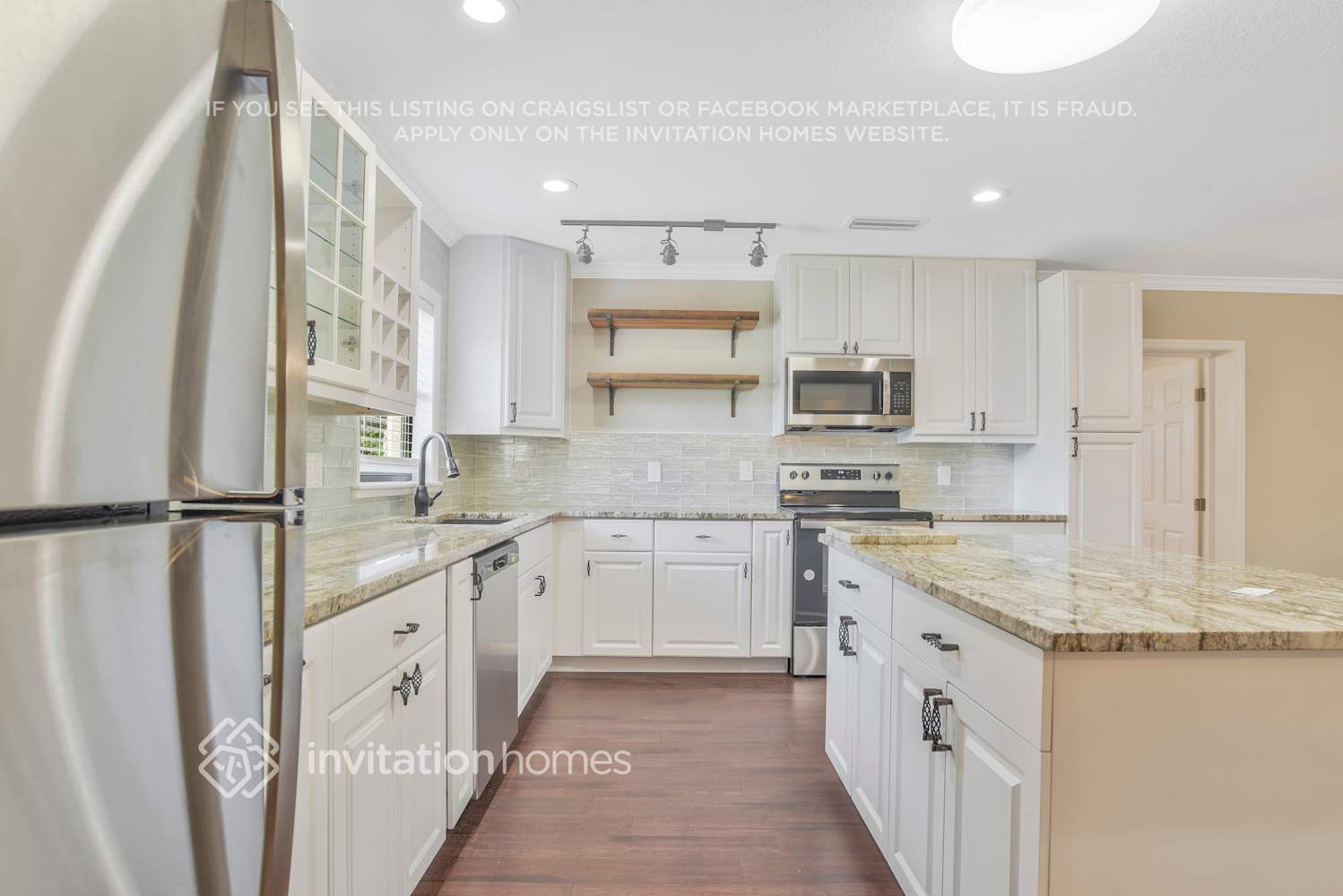 Building Photo - 5414 Chenault Ave