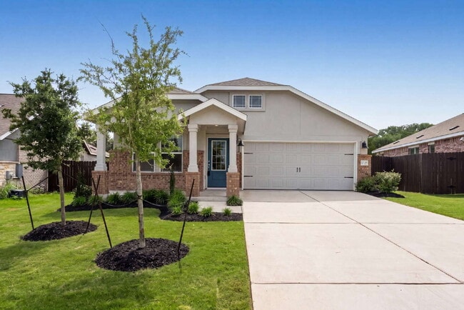Building Photo - Ready NOW! Greenbelt Wooded Views