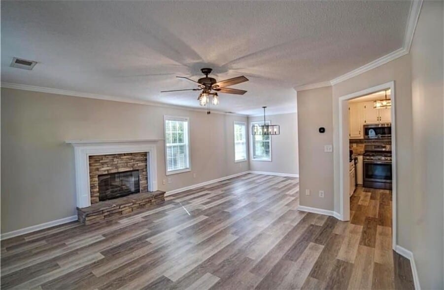 Building Photo - 108 Riley Way
