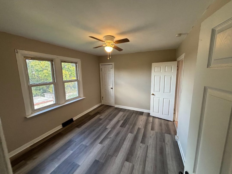 Building Photo - 436 Action St