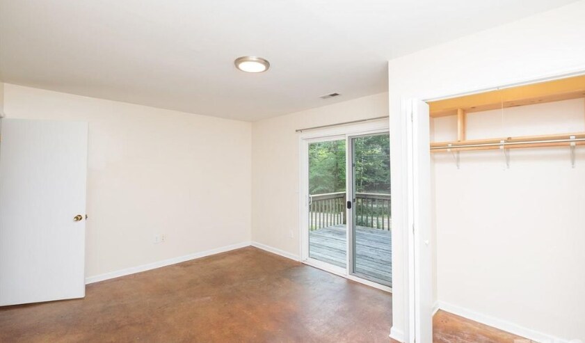 Building Photo - 304 Umstead Dr