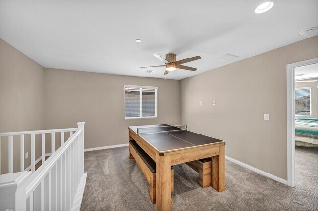 Building Photo - 688 Monroe Hl Pl