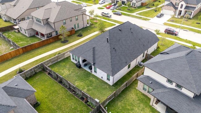Building Photo - 3323 Majestic Pne Ln