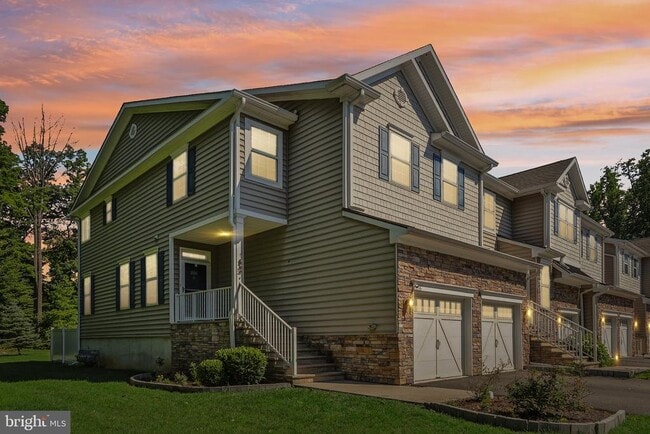 Building Photo - 206 Shields Ct