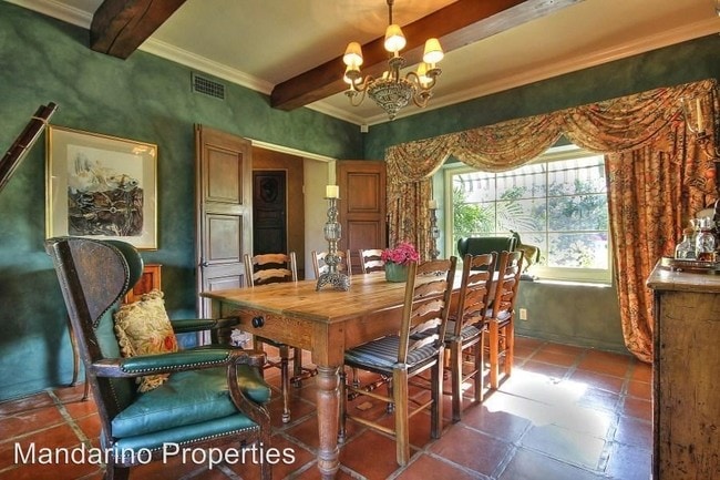 Building Photo - 4395 Via Esperanza