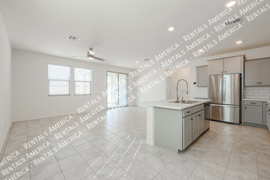 Building Photo - 36506 W San Sisto Ave