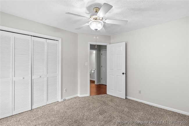 Building Photo - 6924 Woodmark Dr