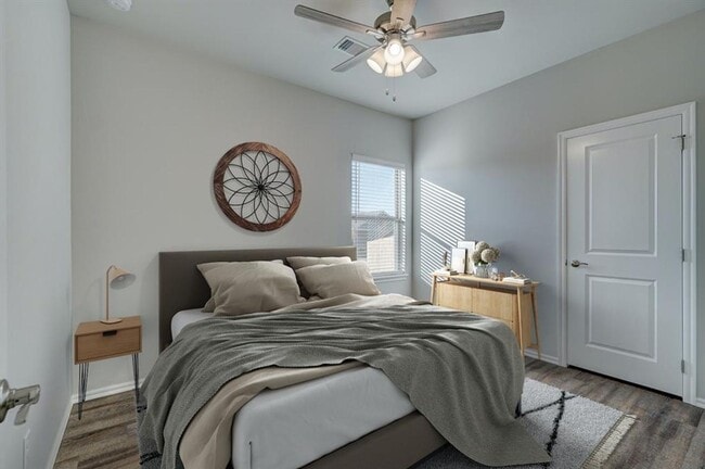 Building Photo - Luxury 3 Bedroom 2 Bathroom Townhome in Piedmont Schools (Neighborhood Park)