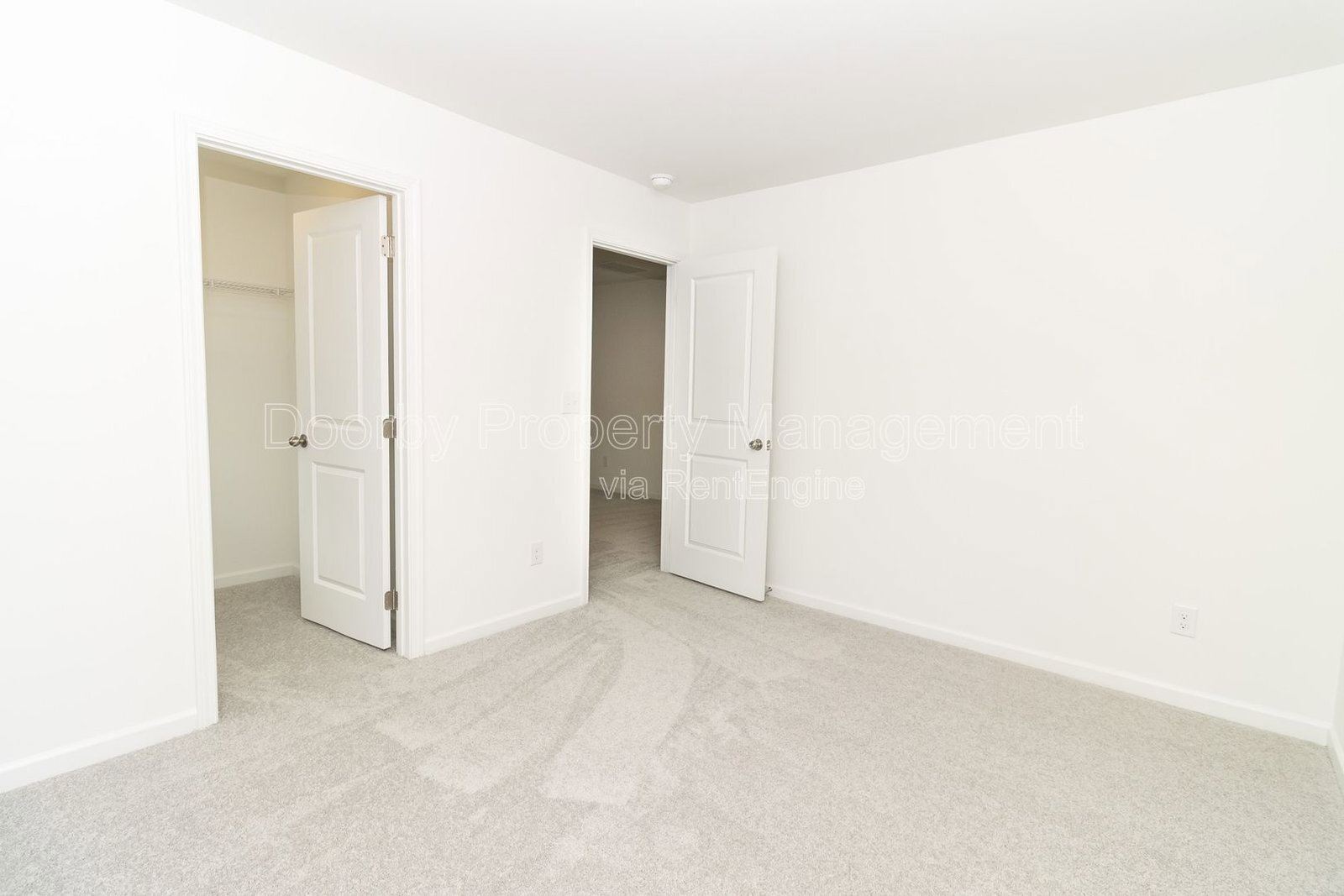 Building Photo - 105 Saddlebred Wy