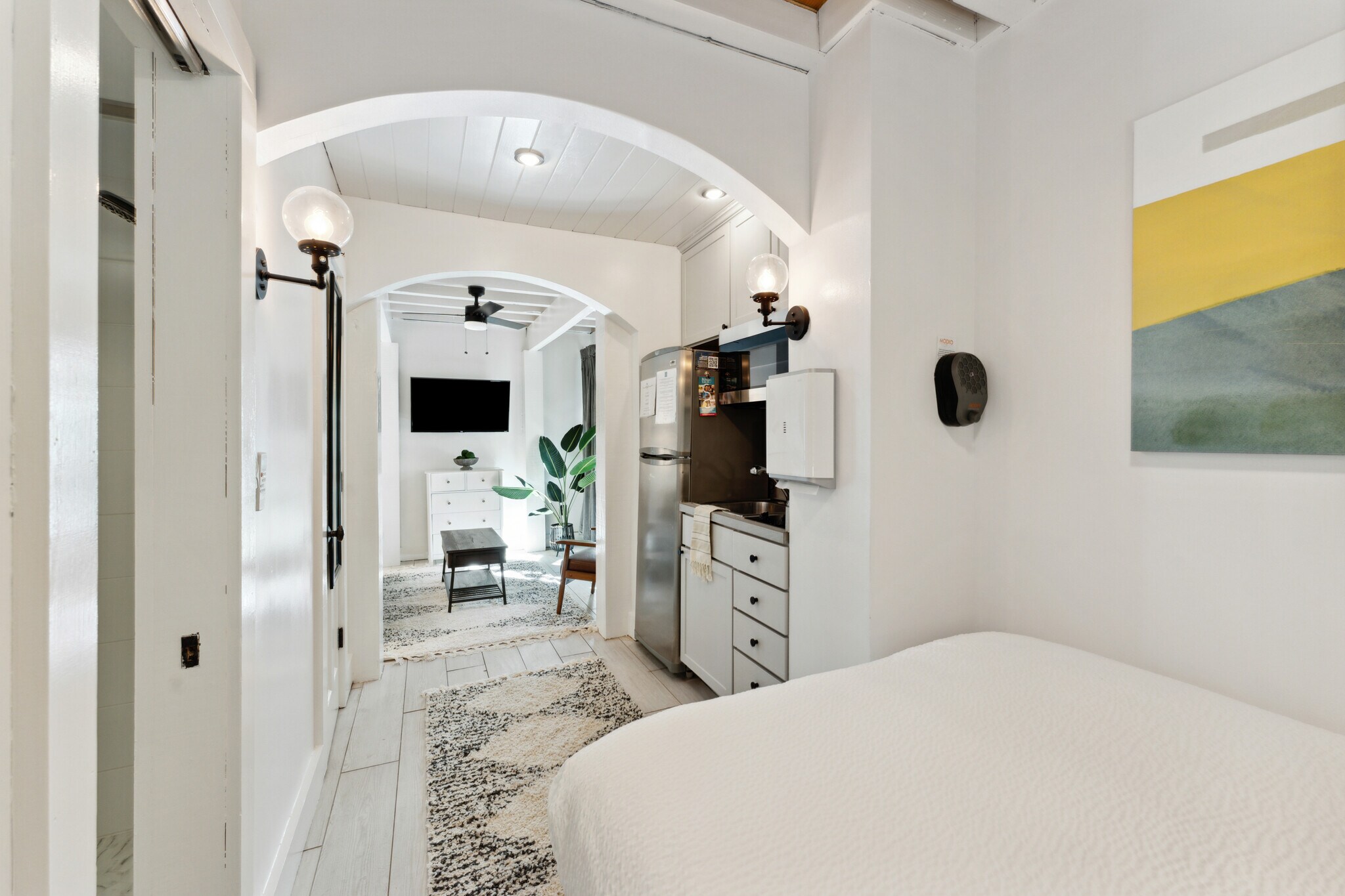 Building Photo - 33 Cannon St