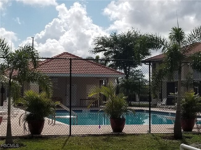 Building Photo - 8555 Bernwood Cove Loop