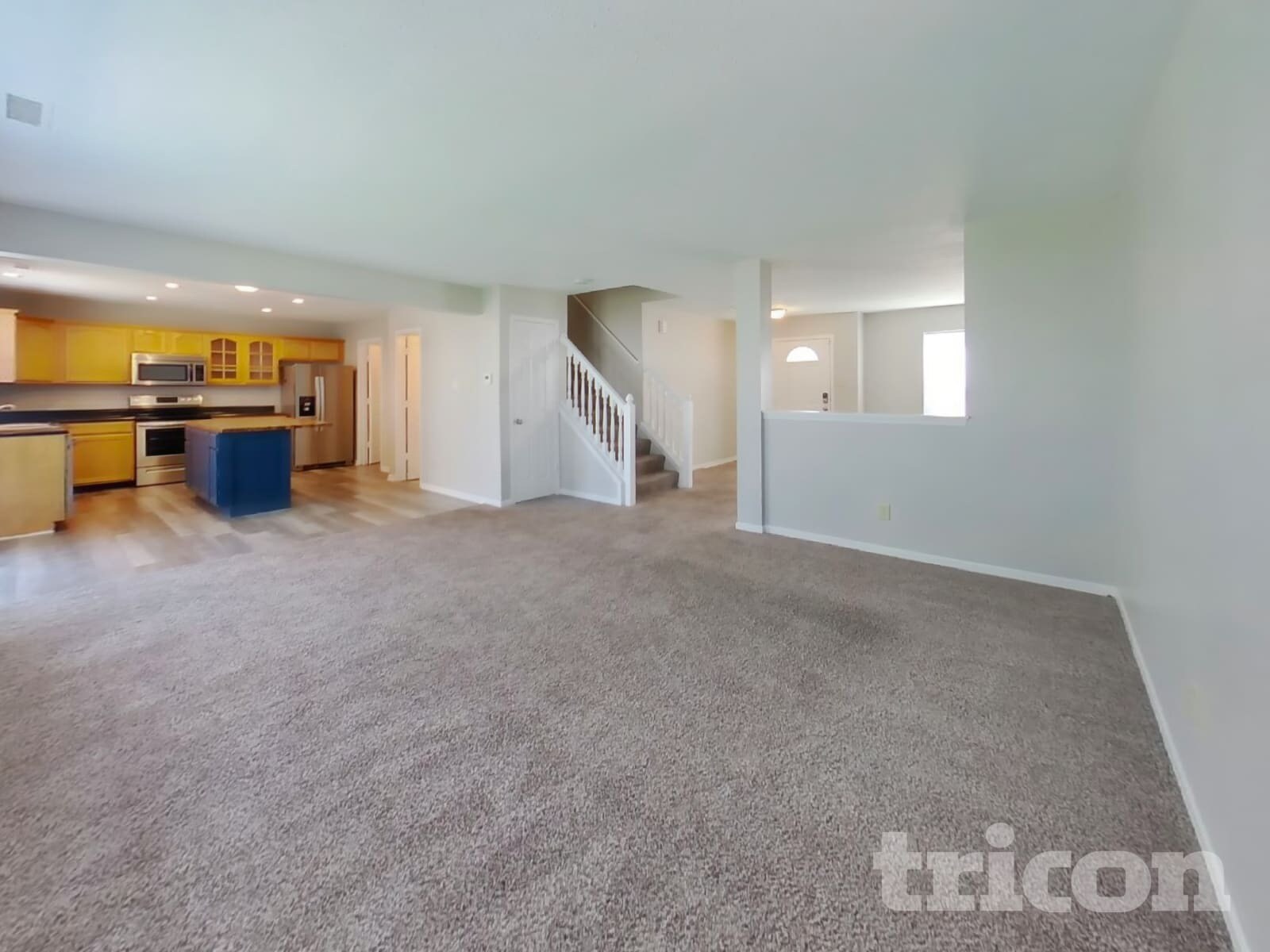 Building Photo - 712 Holly Rose Way