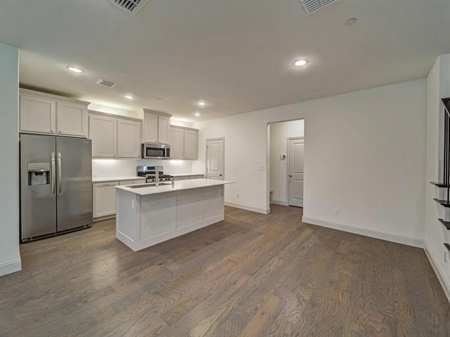 Building Photo - 7228 Sideoats Gama St