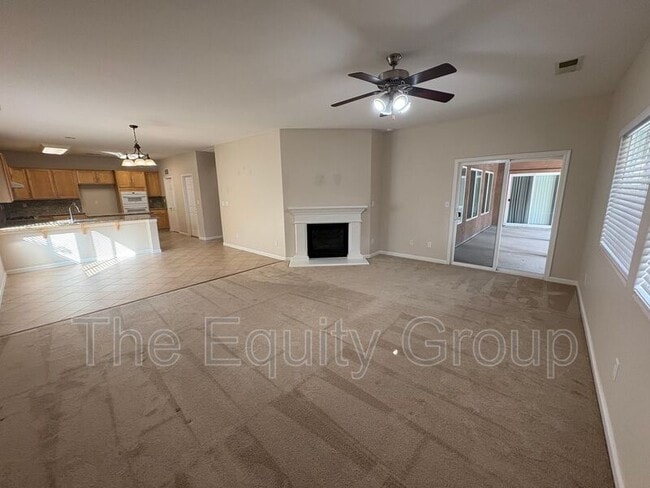 Building Photo - 4911 W Elkhorn Ave