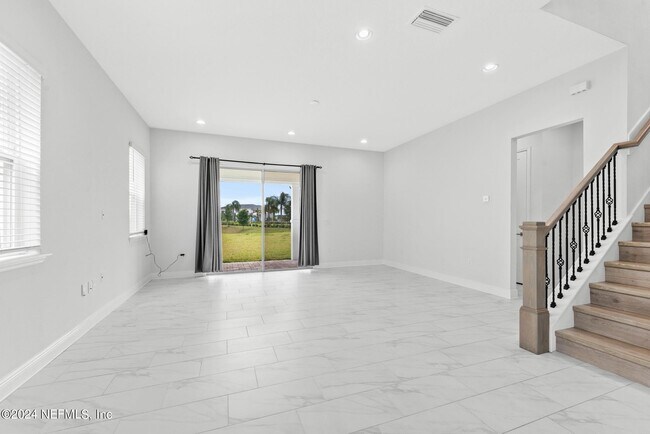Building Photo - 467 Rum Runner Wy