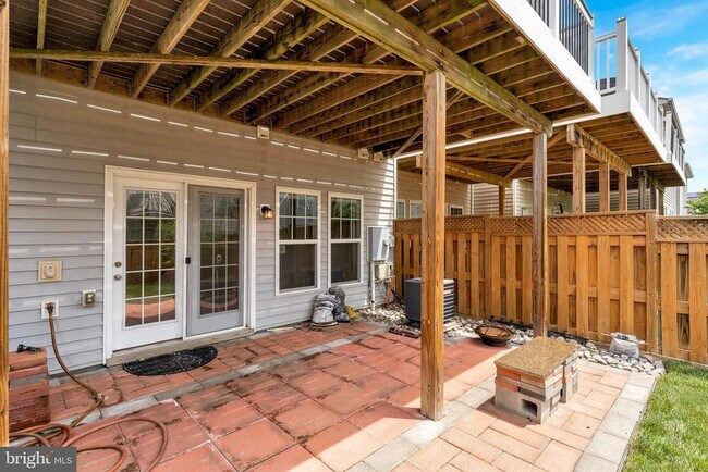 Building Photo - 41835 Diabase Square