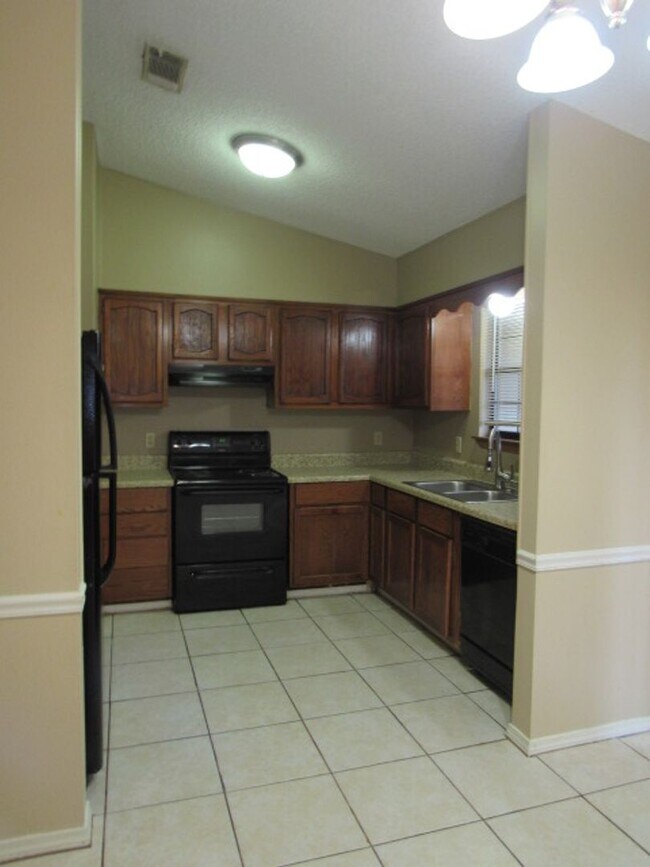 Building Photo - 7749 Deborah Dr