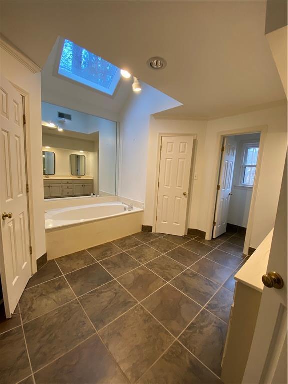 Building Photo - 3279 Robinson Oaks Way NE