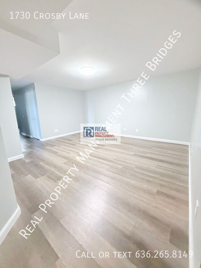 Building Photo - 1730 Crosby Ln