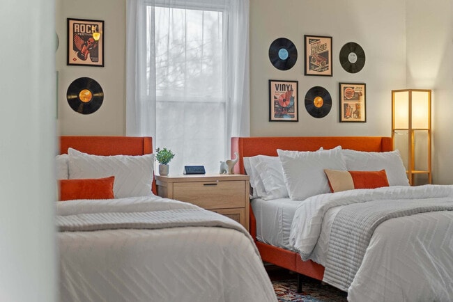 Building Photo - 30 N Auburndale St