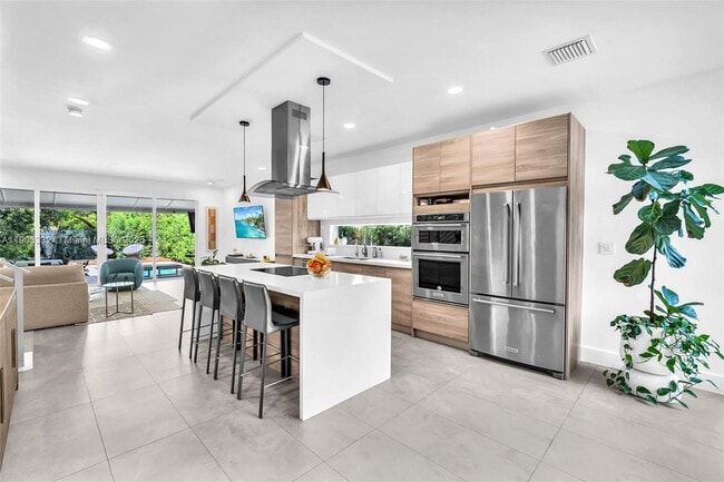 Building Photo - 3167 SW 25th St