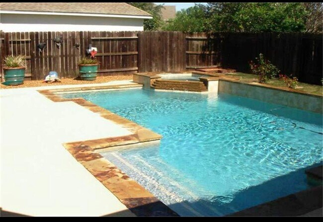 Building Photo - 306 Pinnacle Cove Ct