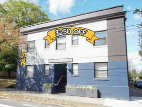 Building Photo - Spring Special: St. Johns Cool-Contemporar...
