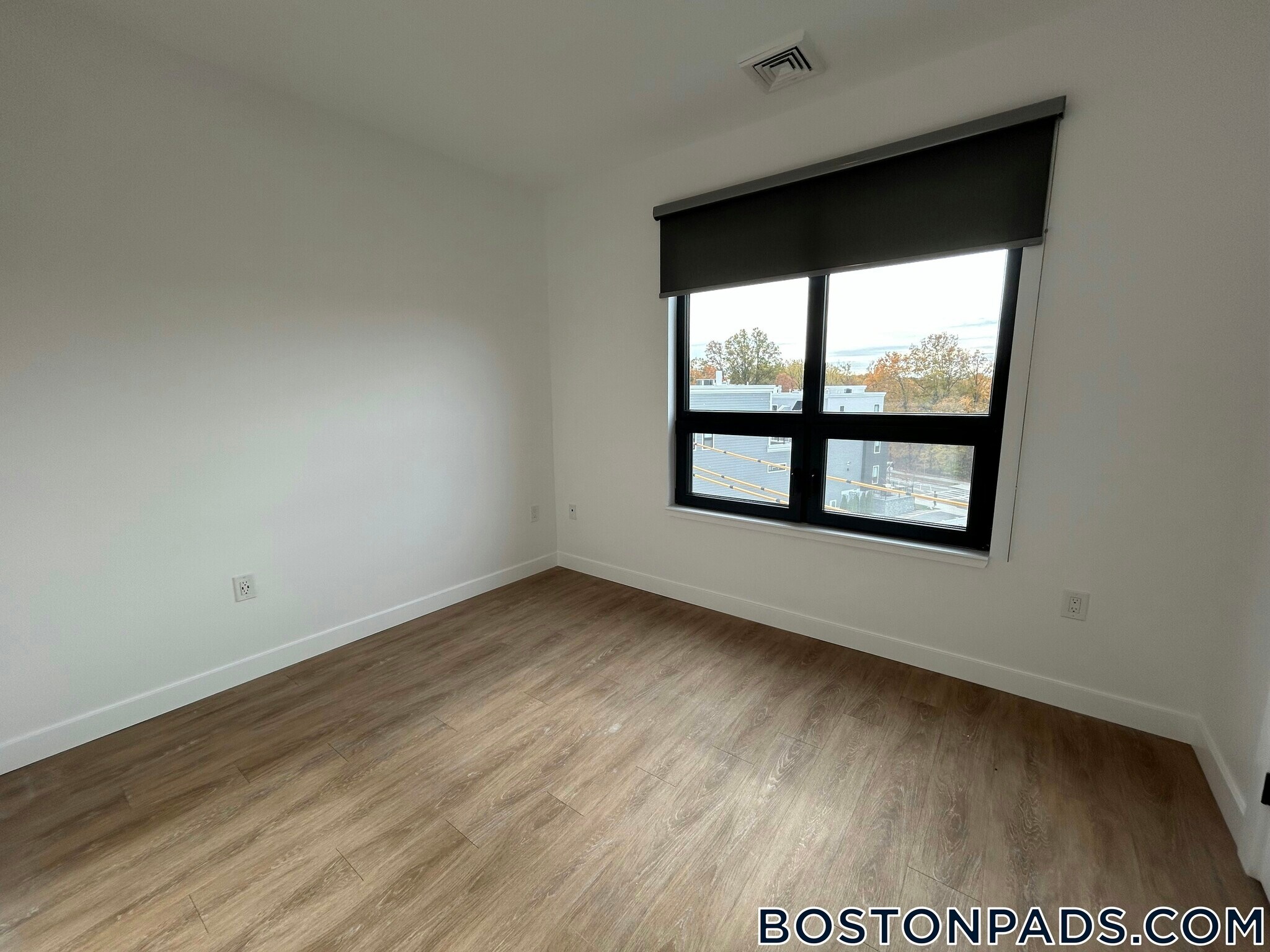 Building Photo - 199 Gardner St