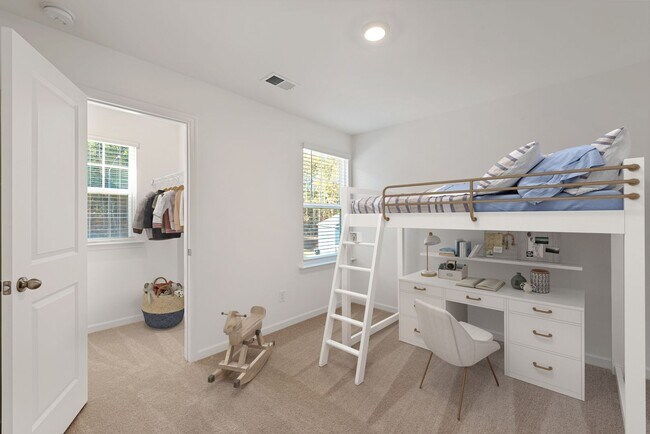 Building Photo - Victoria Heights - 5 bedroom -For Rent $2350