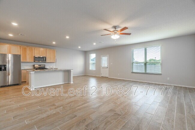 Building Photo - 238 Jaycen Ln