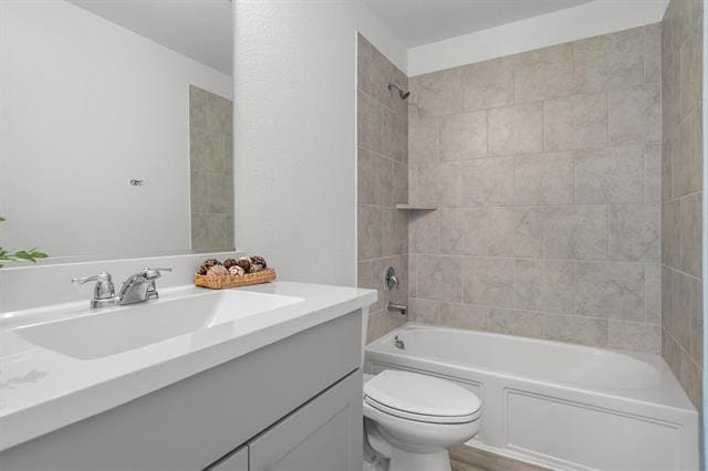 Building Photo - 2332 Rosaline Dr