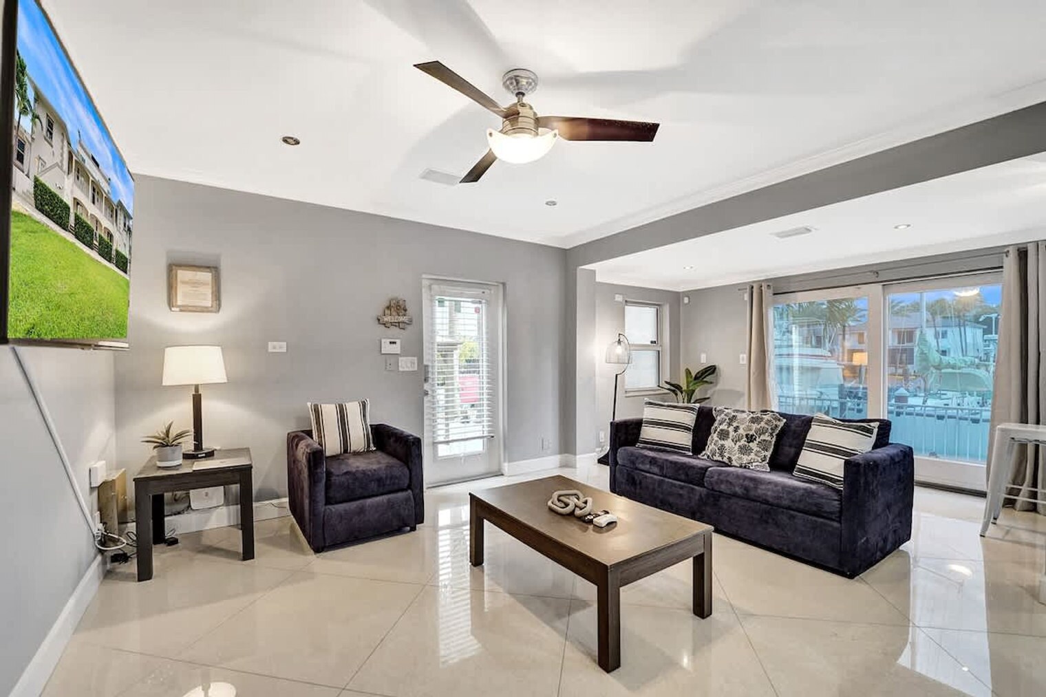 Building Photo - 37 Hendricks Isle