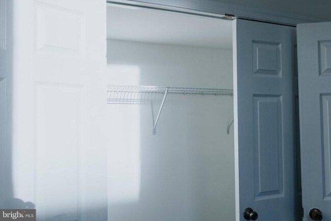 Building Photo - 2511 Madison Ave