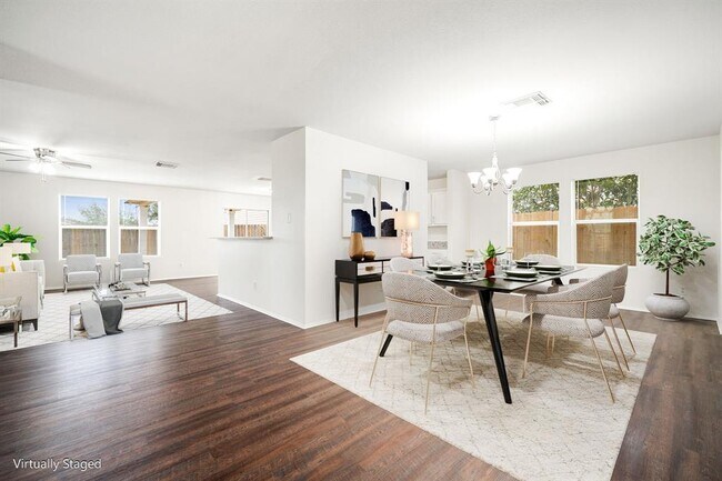 Building Photo - 14407 Acuna Ln