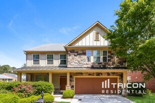 Building Photo - 5000 Morriscastle Dr