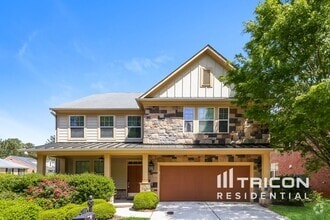 Building Photo - 5000 Morriscastle Dr